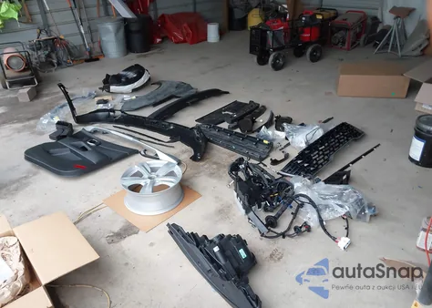 2025 Kia Sorento Lx z USA, uszkodzony, nr VIN 5XYRG4JC6SG343444